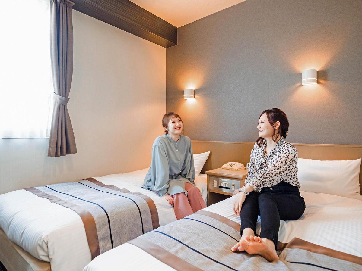 Hakata First Hotel Fukuoka  Esterno foto